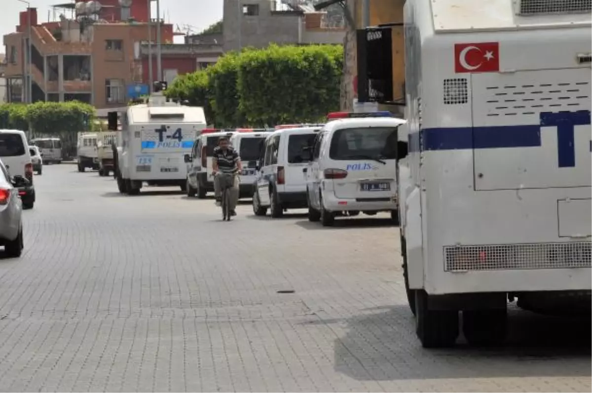 Mahallede Toma ve Zırhlı Araçlı Denetim