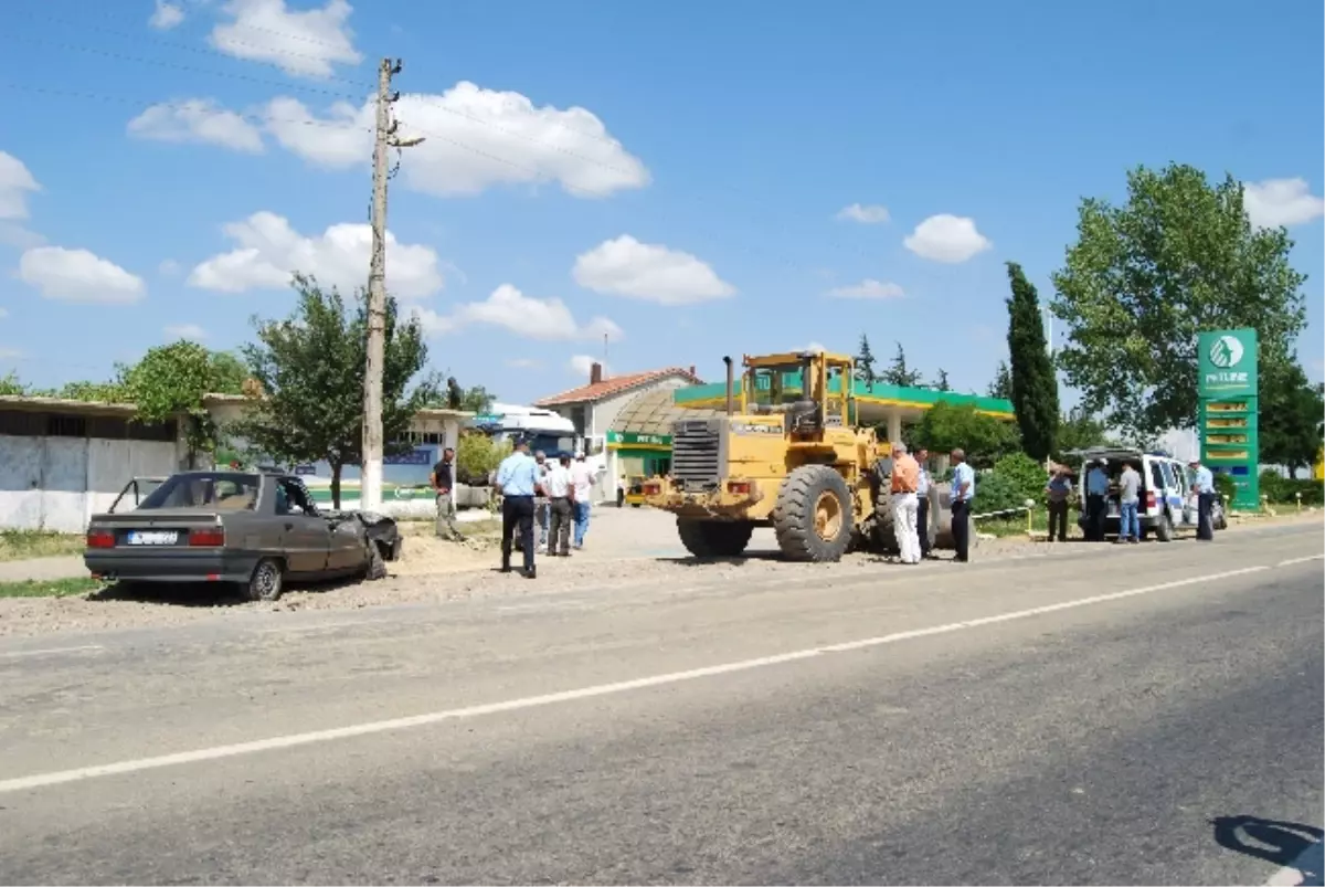 Malkara'da Trafik Kazası 3 Yaralı