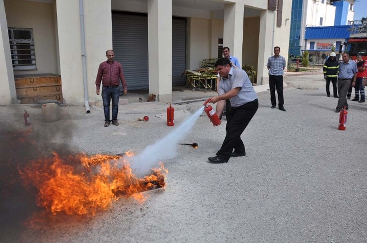 Sağlık Çalışanlarıyla Yangın Tatbikatı Yapıldı