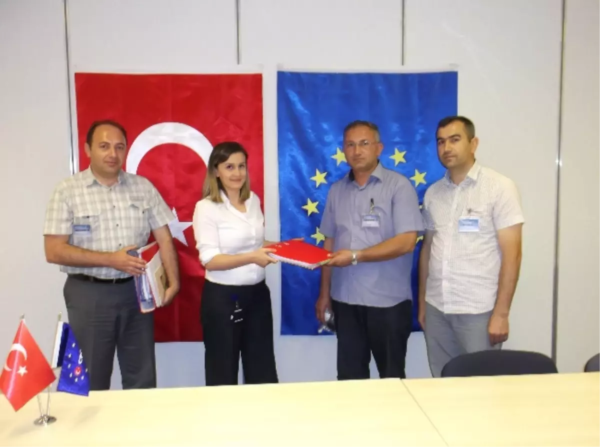 Sorgun Şehit Önder Muratoğlu İlkokulu'nun AB Projesi Kabul Edildi