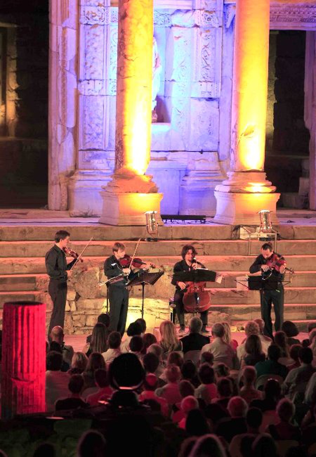 27. Uluslararası İzmir Festivali\'ne Unutulmaz Kapanış