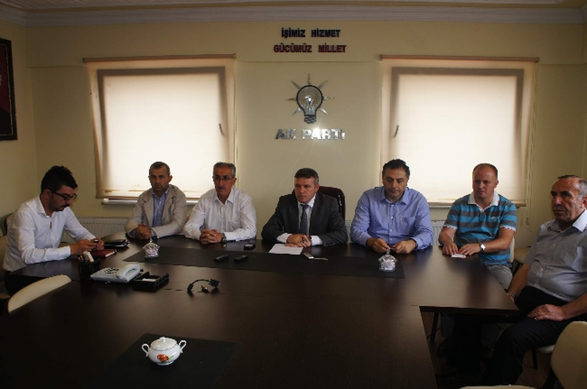 AK Parti Kastamonu İl Başkanı Av. Metin Çelik,
