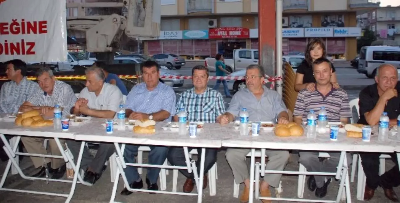 Antalya Ticaret Borsası\'ndan Manavgat\'ta İftar