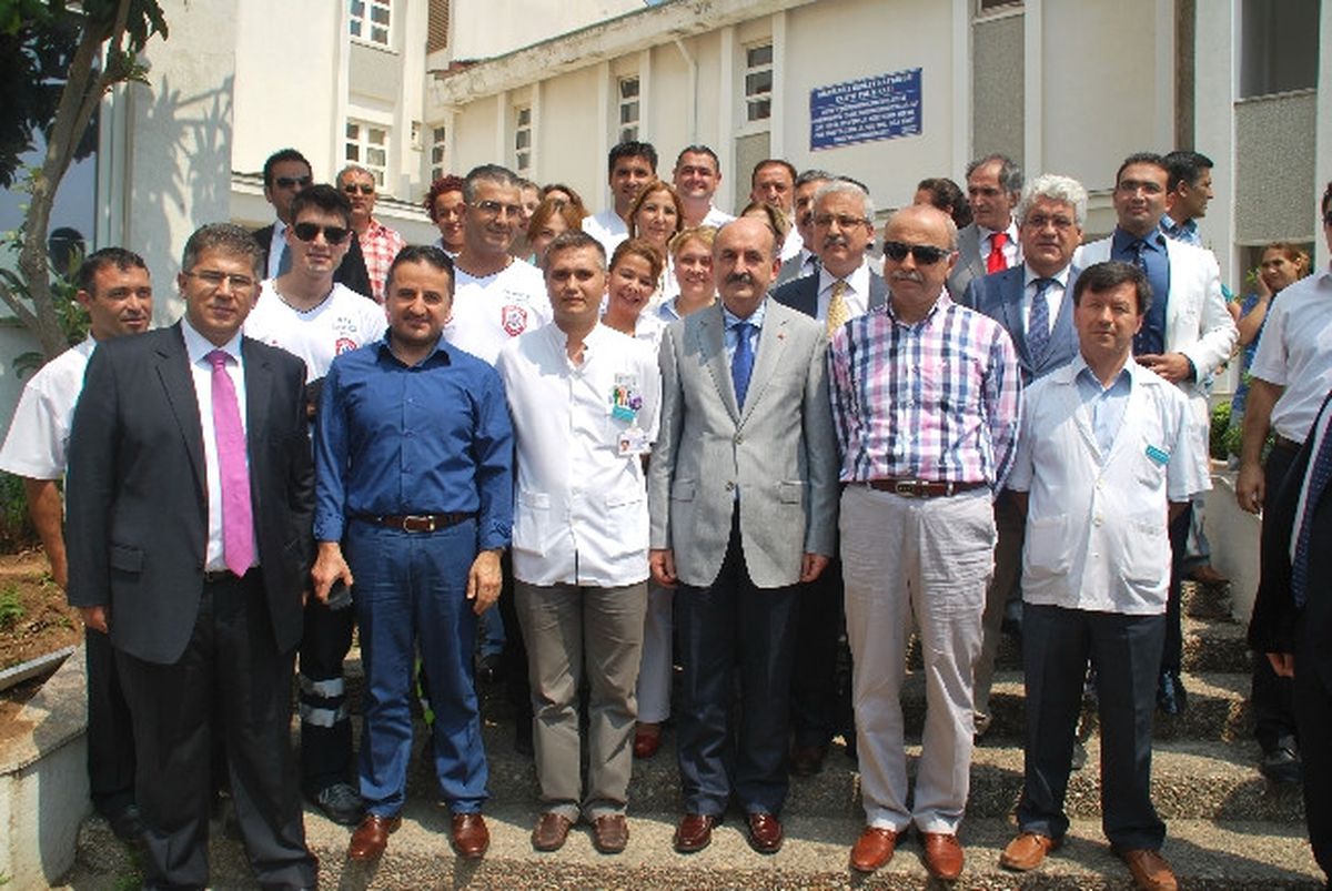"Doktor ve Hemşirelere Evladımız Gibi Sahip Çıkmalıyız"