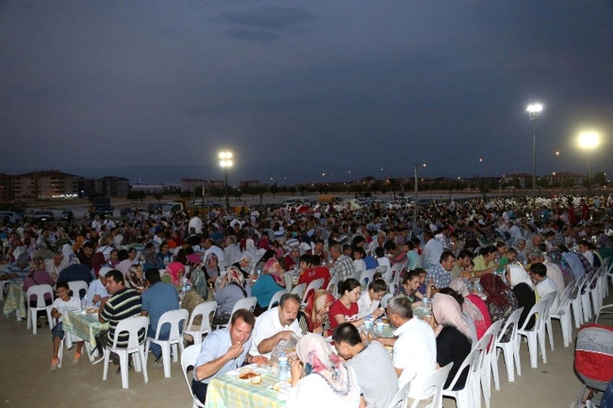 Başkan Zolan, Vatandaşlarla İftarda Bir Araya Geliyor