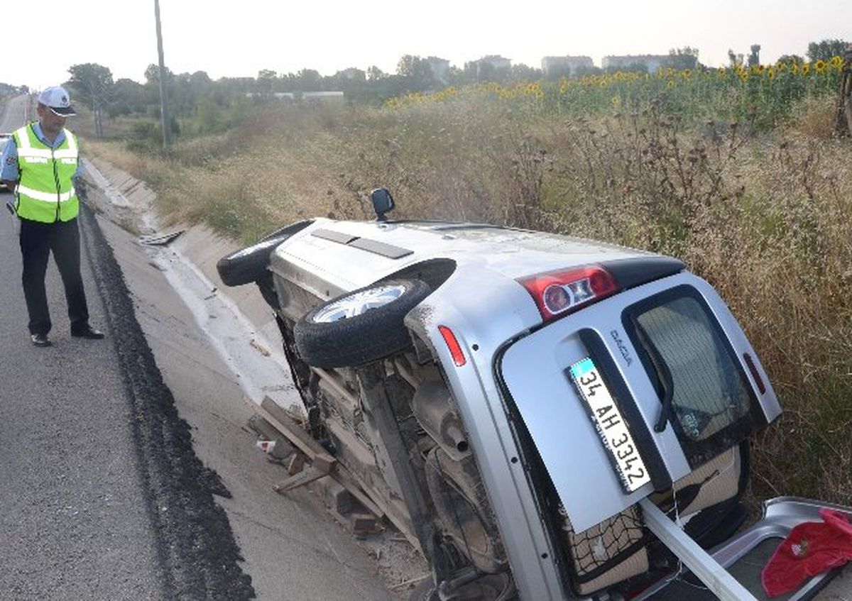 Çorlu\'da Trafik Kazası: 3 Yaralı