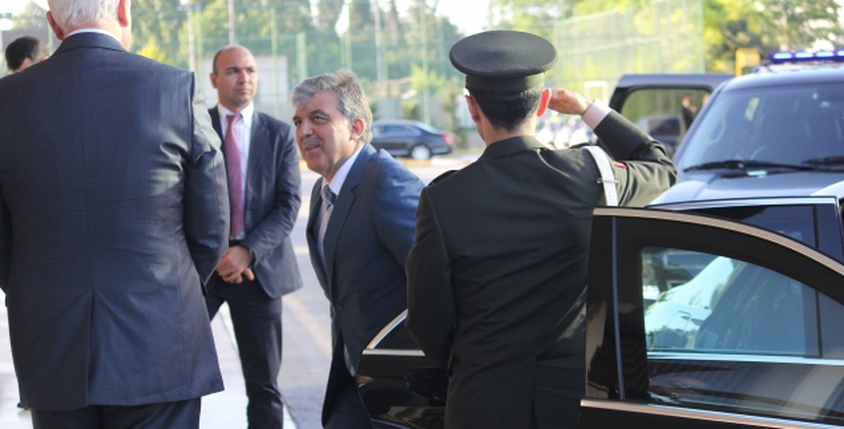 Cumhurbaşkanı Gül Ankara\'ya Gitti