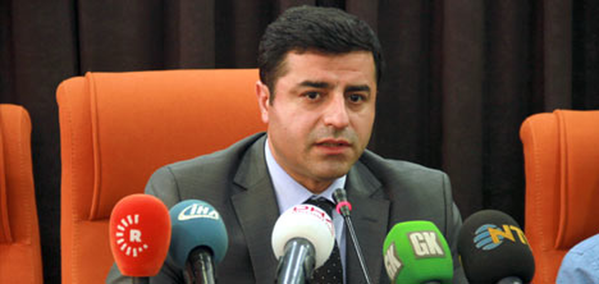 Demirtaş\'tan Hükümete Eleştiri