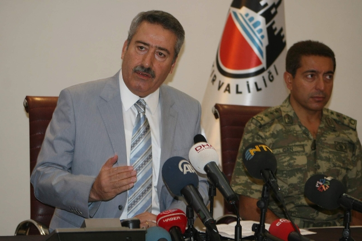 Diyarbakır Valisi Kıraç\'tan Lice\'deki Anıt Mezar Açıklaması