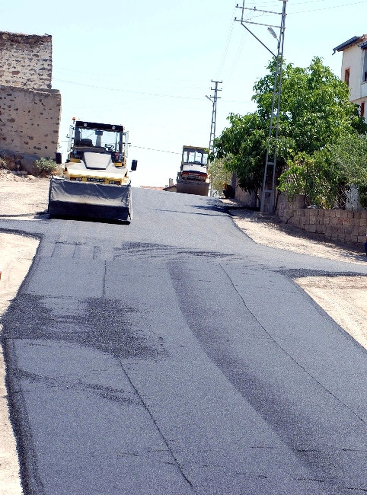 Erenköy Mahallesi Asfaltlandı