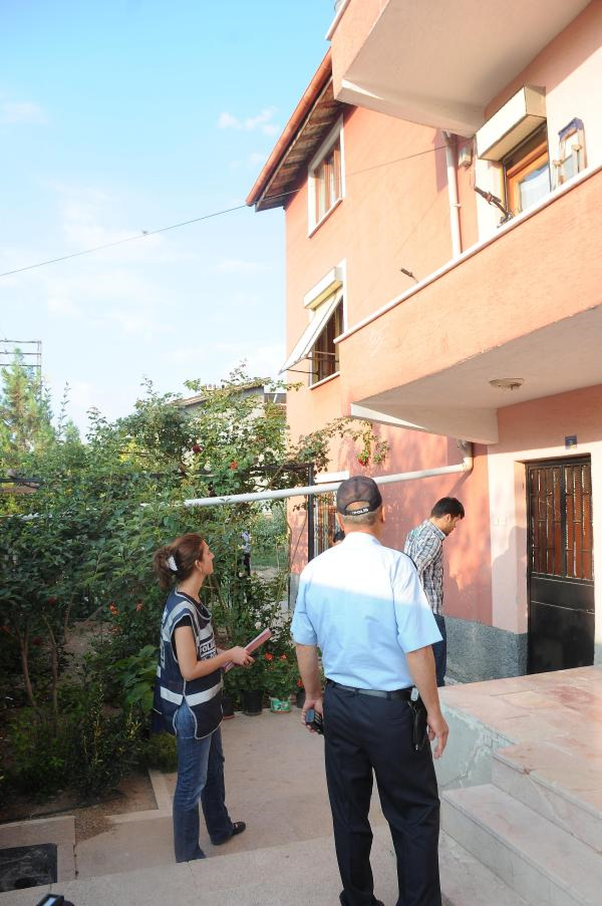 Su Soğutucu ve Elektrikli Isıtıcılardan Kaçak Sigara Çıktı
