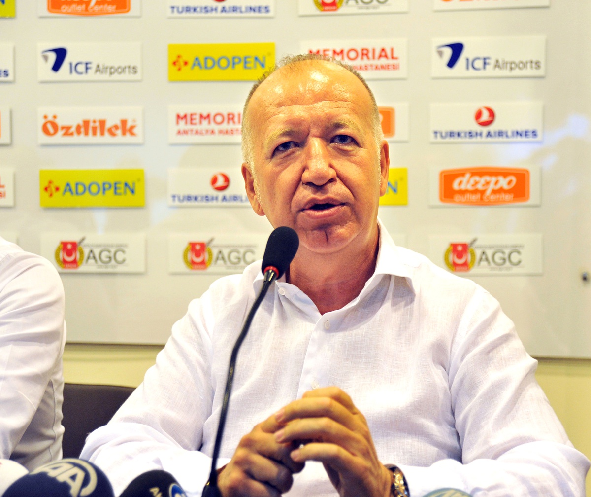Medical Park Antalyaspor Kulüp Başkanı Gencer Açıklaması