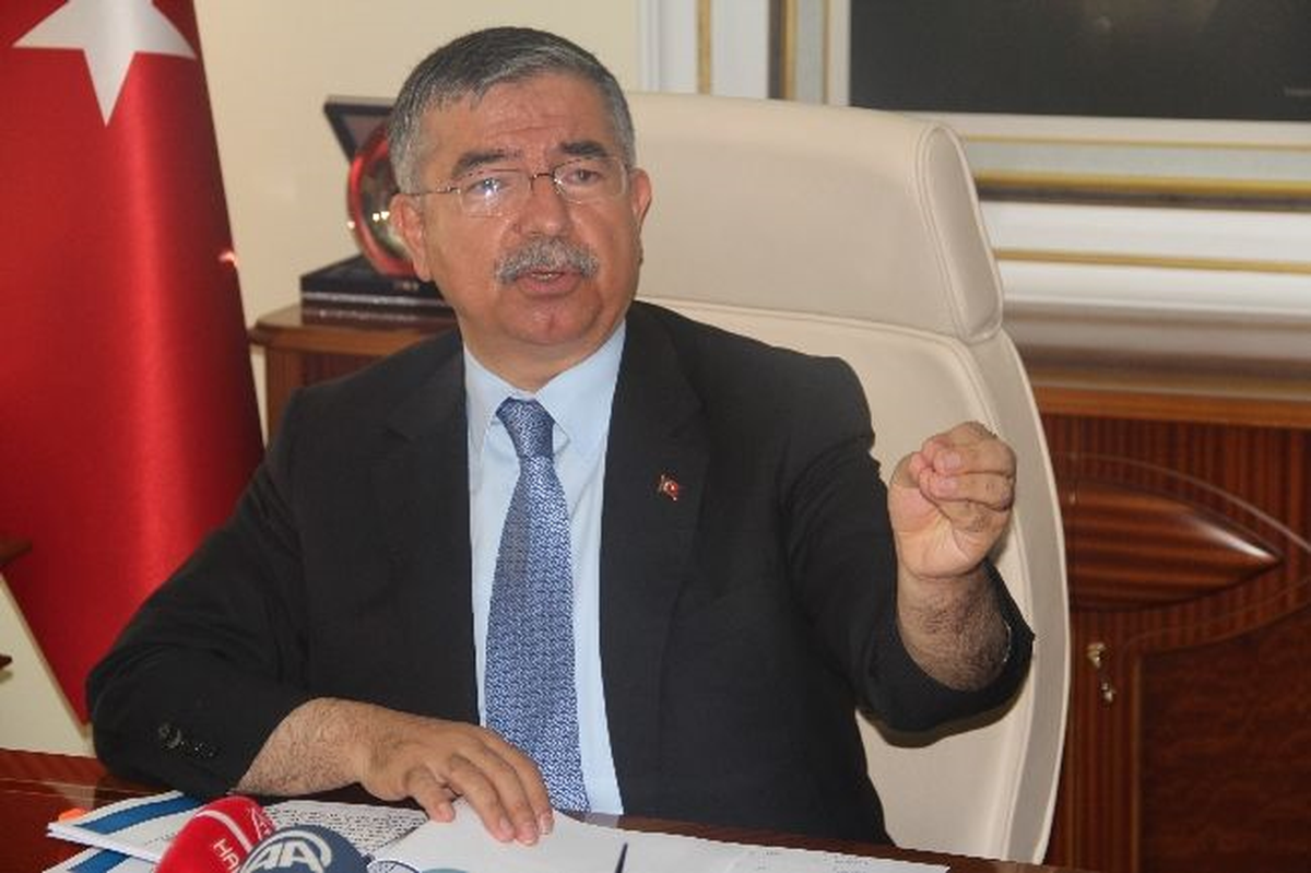 Milli Savunma Bakanı: Amaç Türkiye\'ye Patinaj Yaptırmak
