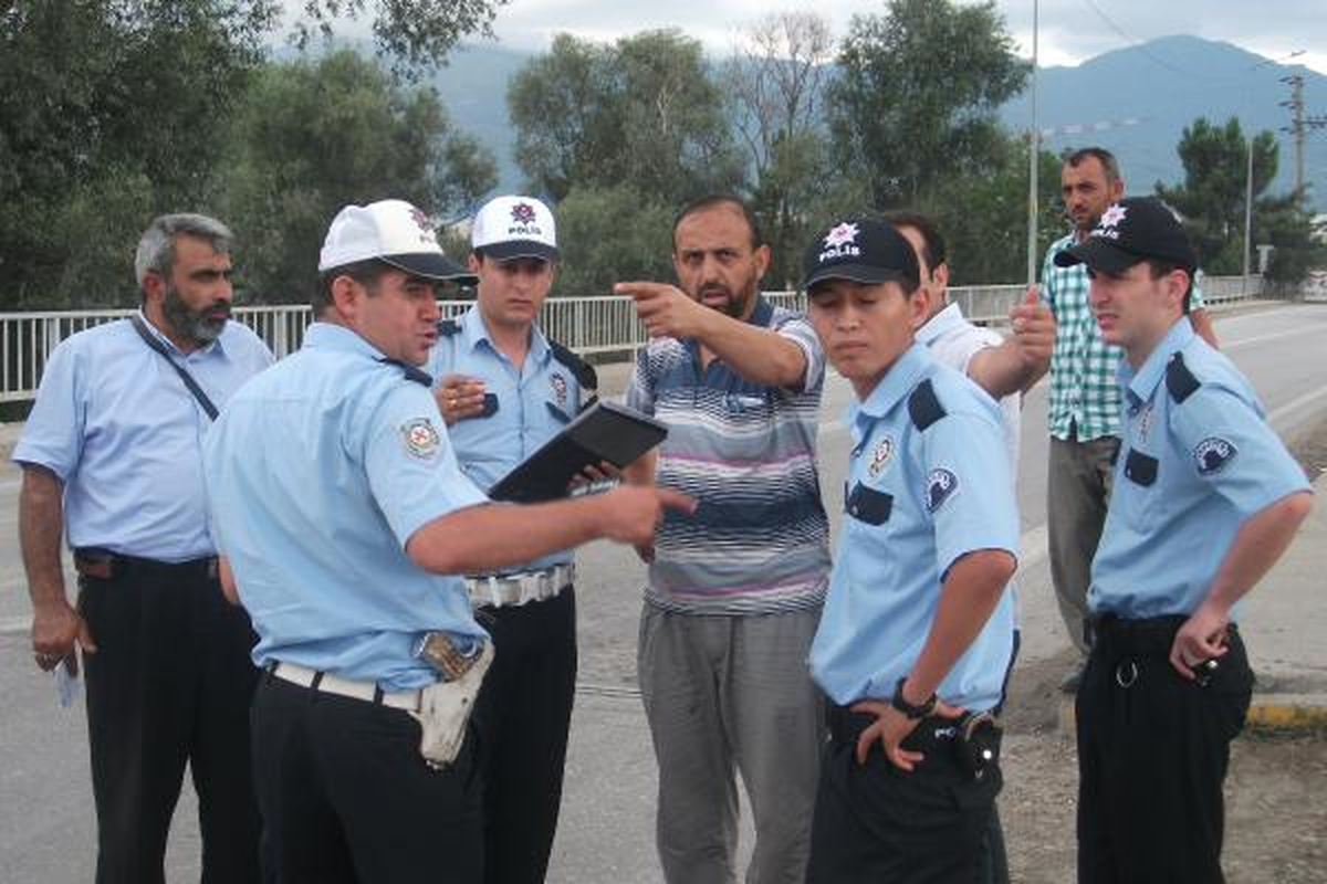 Minibüsle Çarpışan Motosikletin Sürücüsü Öldü