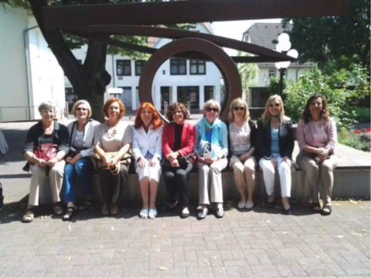 Muratpaşa'dan Friedrichsdorf'a Kardeşlik Köprüsü