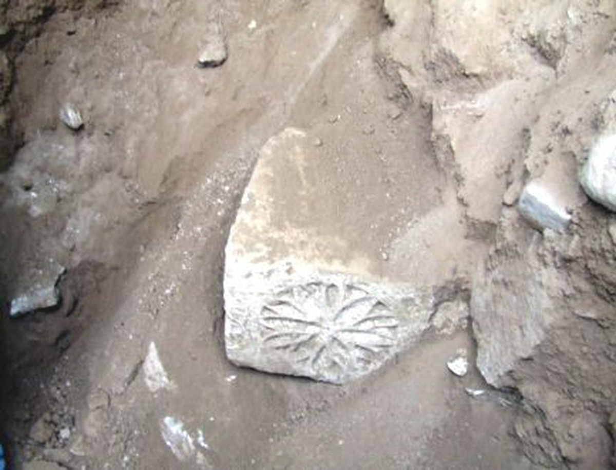 Samanlıkta Tarihi Eser Ararken Yakalandılar