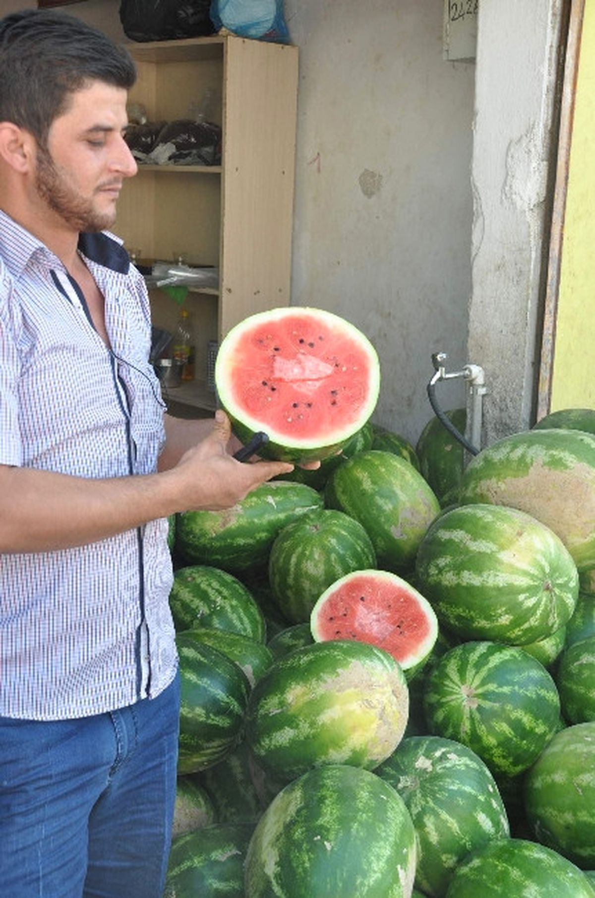 Sıcaklar ve Ramazan, Karpuz Satışlarını Artırdı