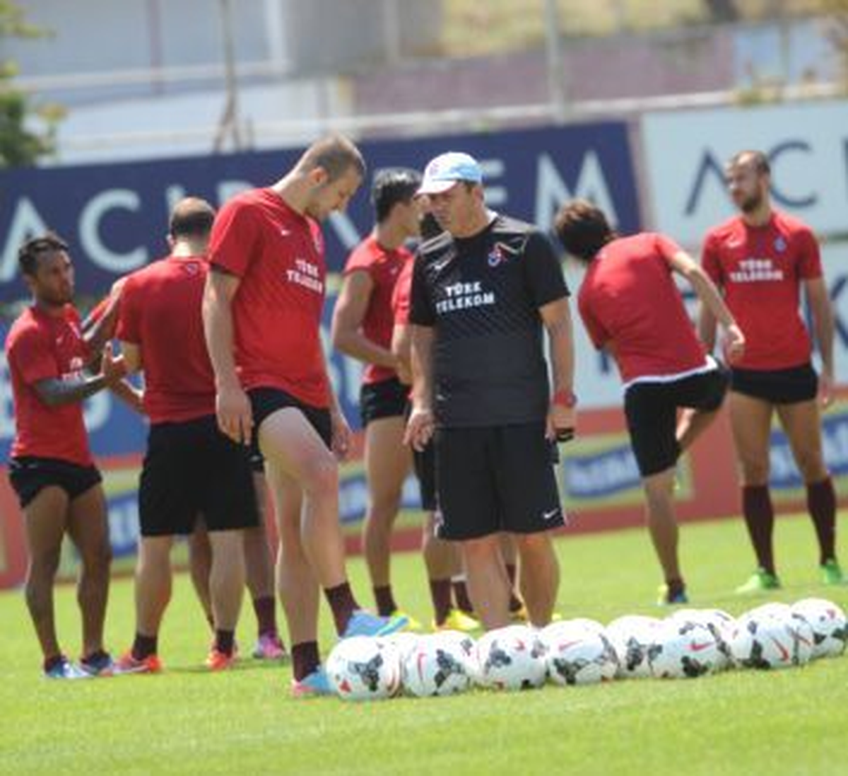 Trabzonspor, Avrupa\'da Kazanmak İstiyor