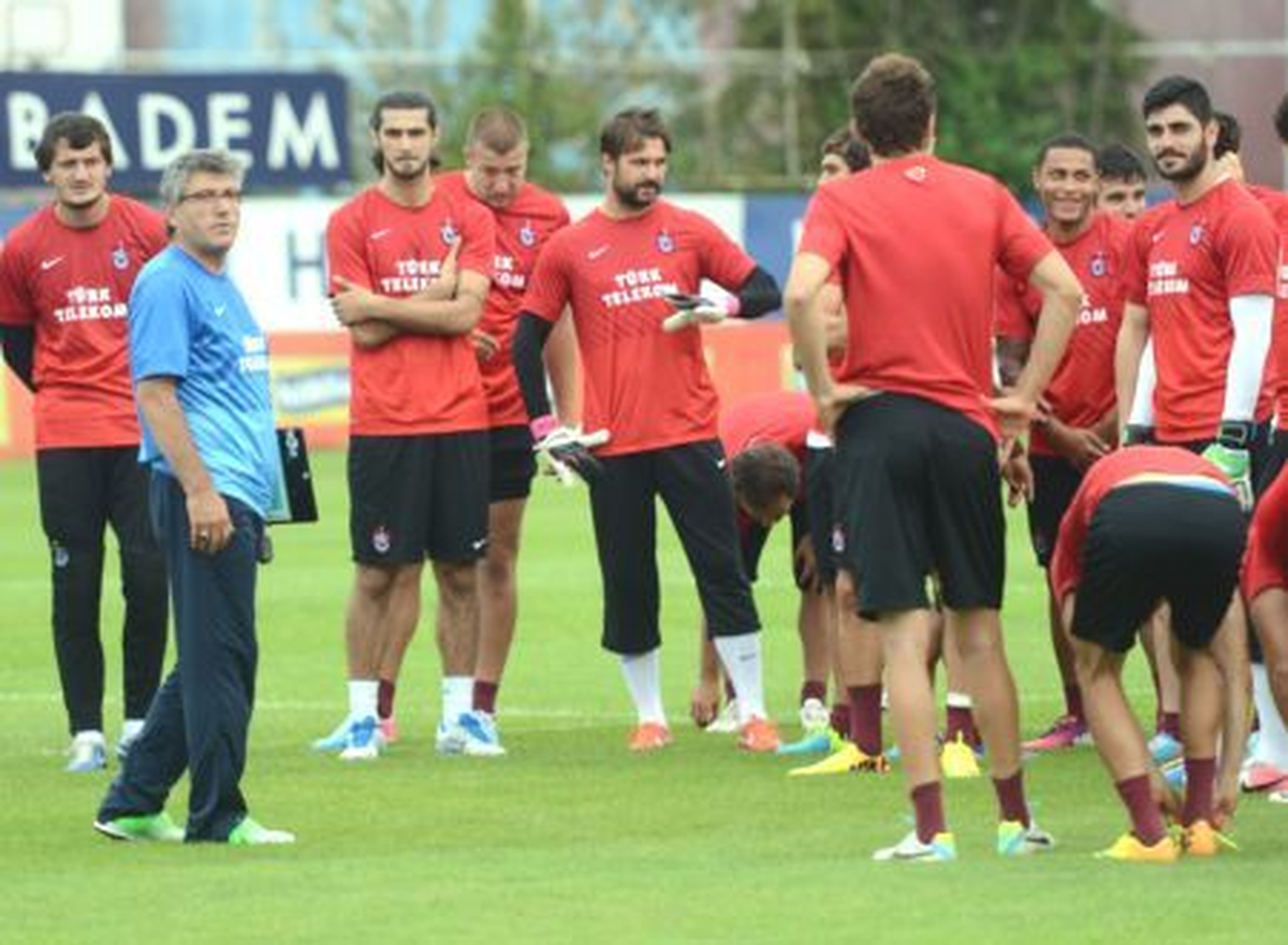 Trabzonspor, Derry Cıty Maçının Hazırlıklarını Tamamladı