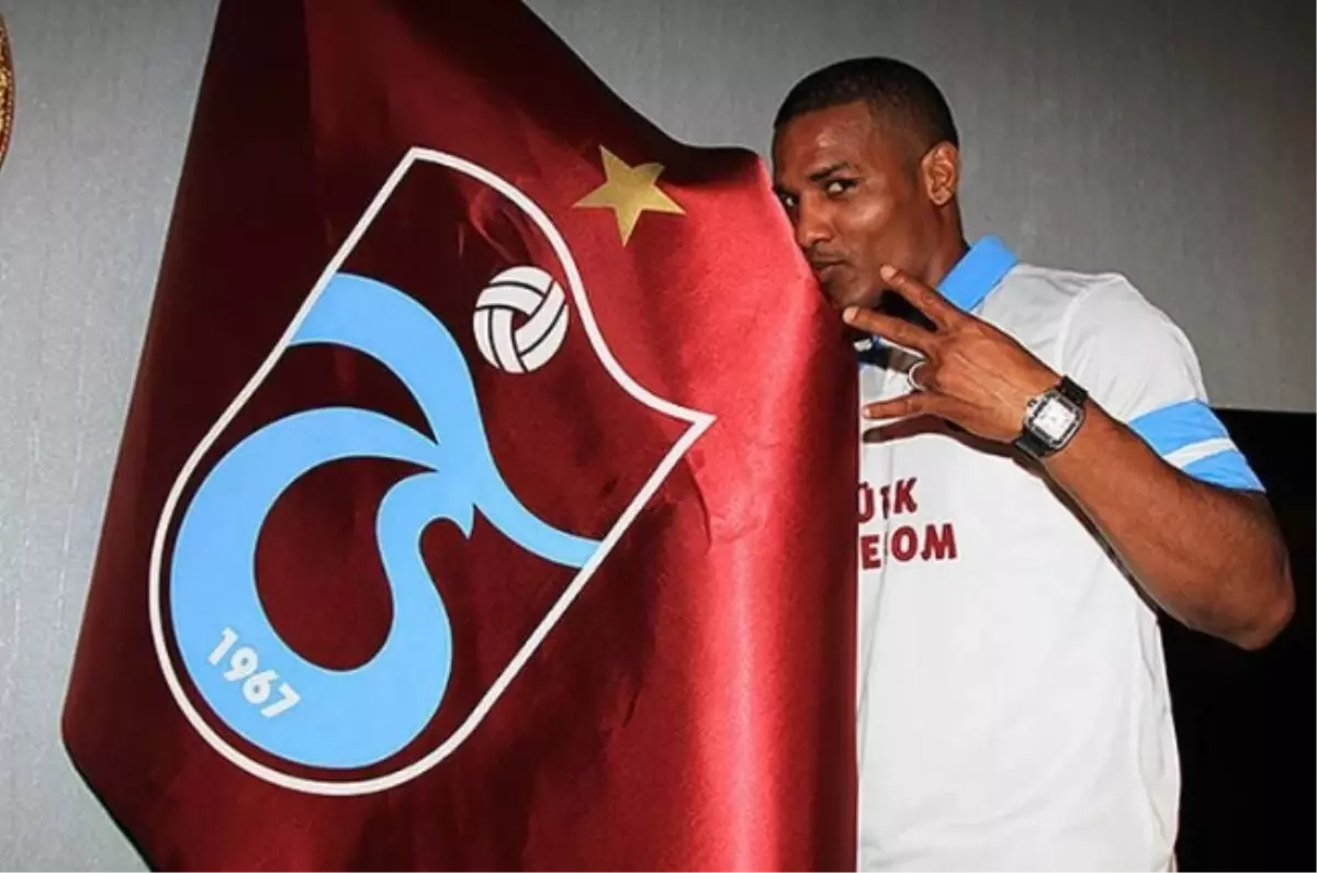 Trabzonspor Florent Malouda ile 2 Yıllığına Anlaştı