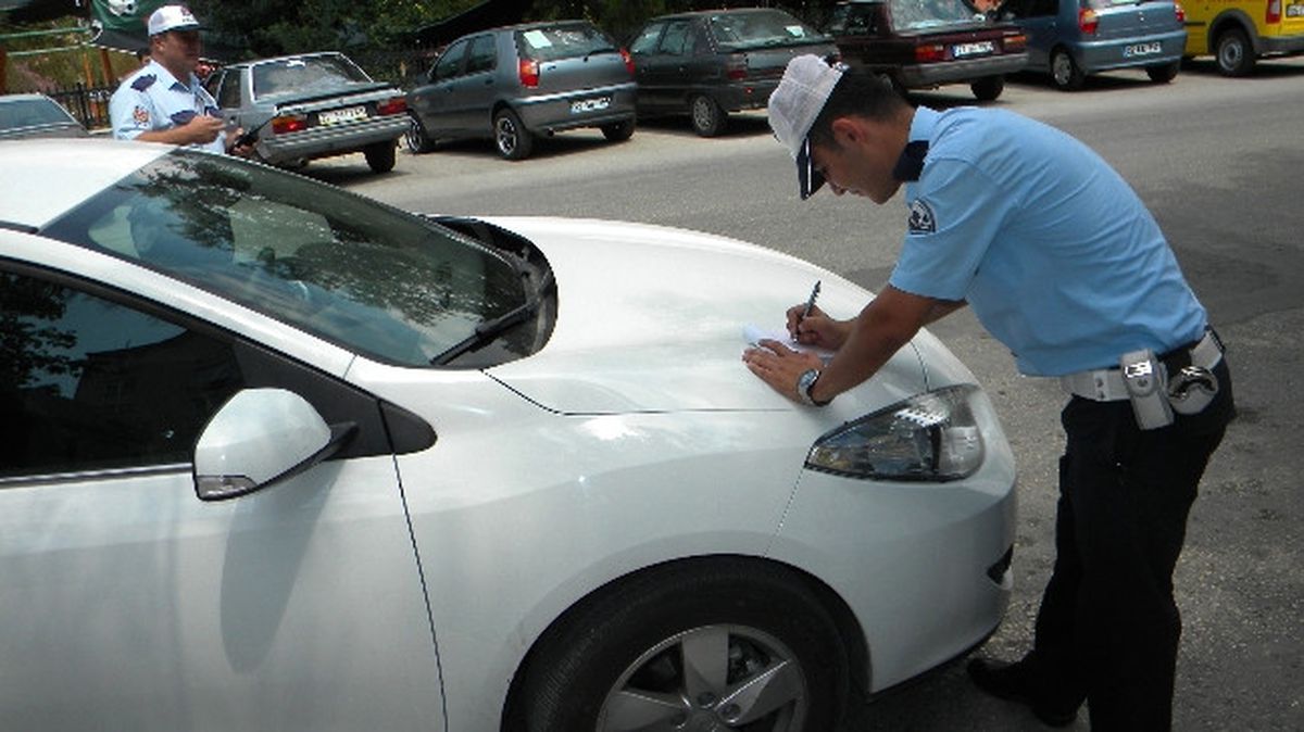 Trafik Ekipleri Hatalı Parklara Göz Açtırmıyor