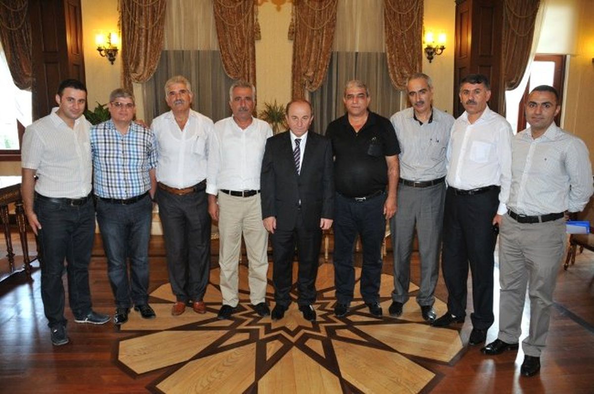Vali Öztürk\'e Ziyaretler Devam Ediyor