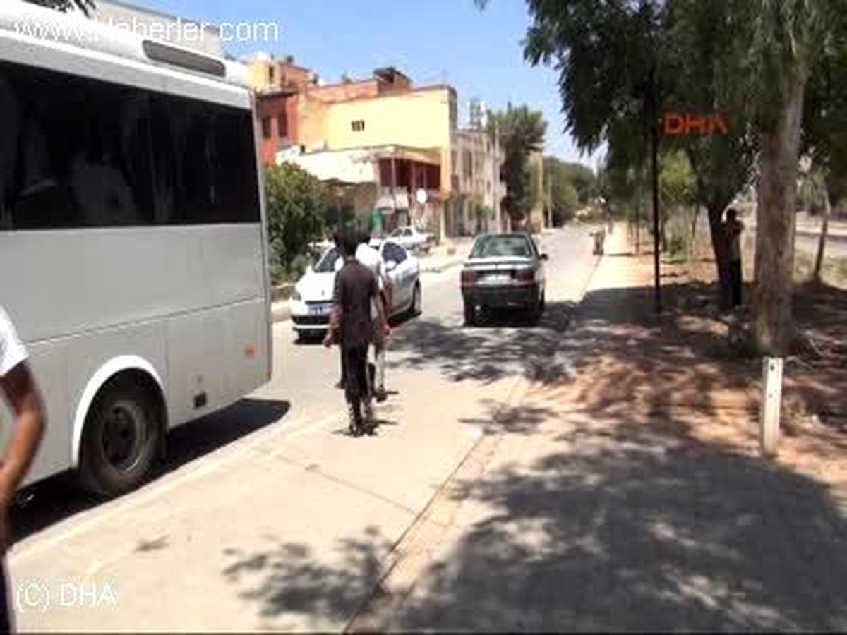 Ceylanpınar\'da Göstericilere Polis Müdahalesi
