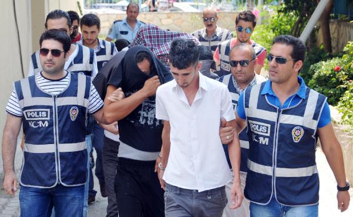 Alanya ve Mersin\'de Uyuşturucu Operasyonu