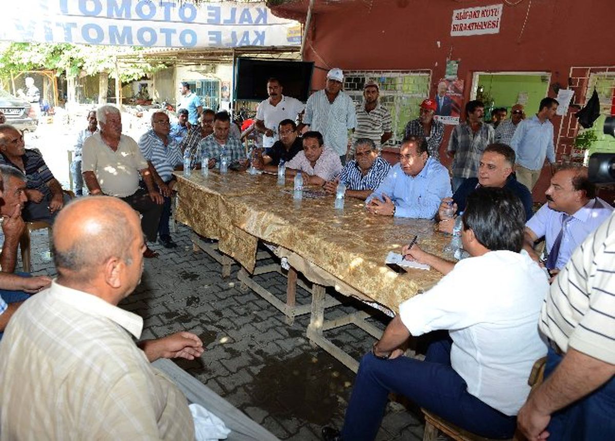 Başkan Özcan Tarsus\'u Gezmeye Devam Ediyor