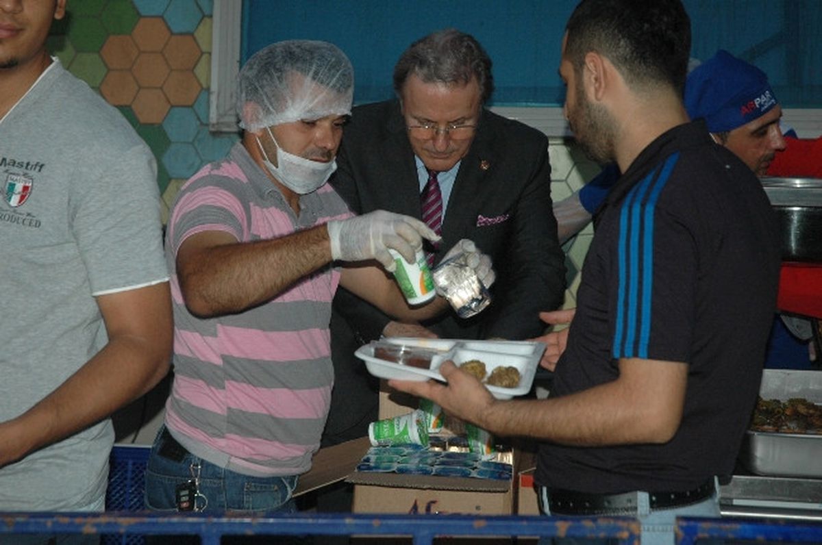 Btso İftar Sofrası\'nda 20 Bin Bursalı İftarını Açtı