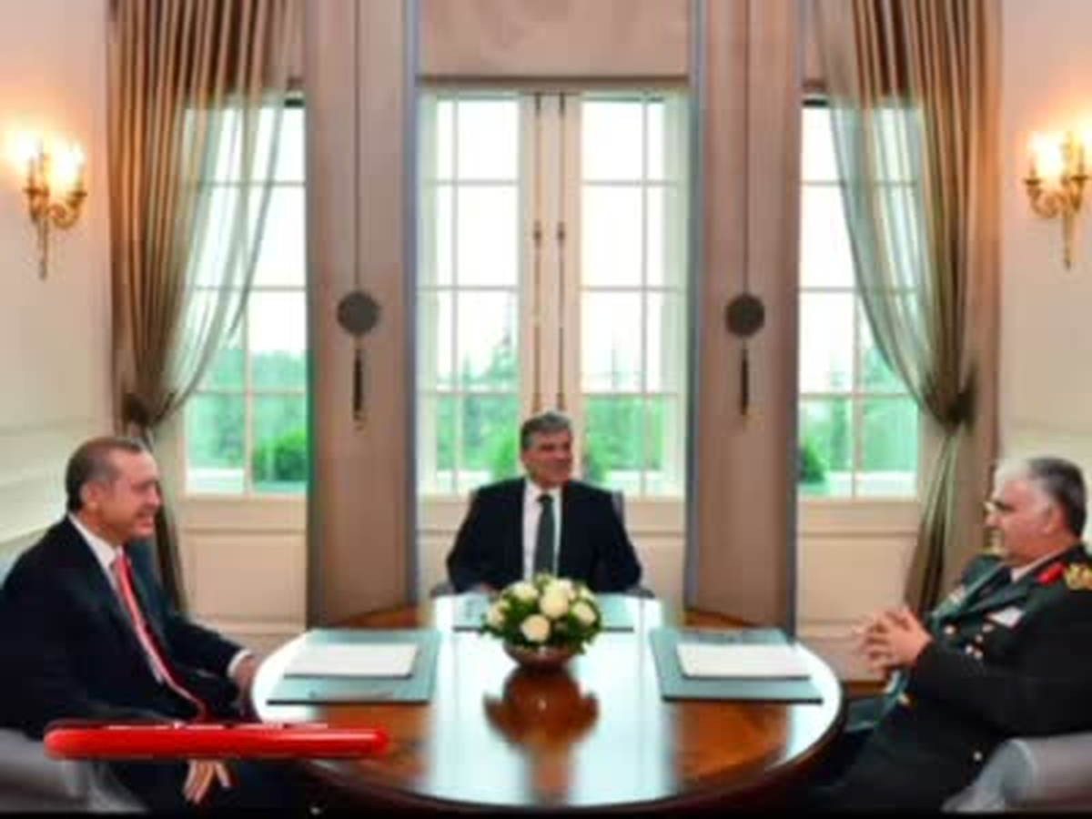 Cumhurbaşkanı, Erdoğan ve Özel\'i Kabul Etti