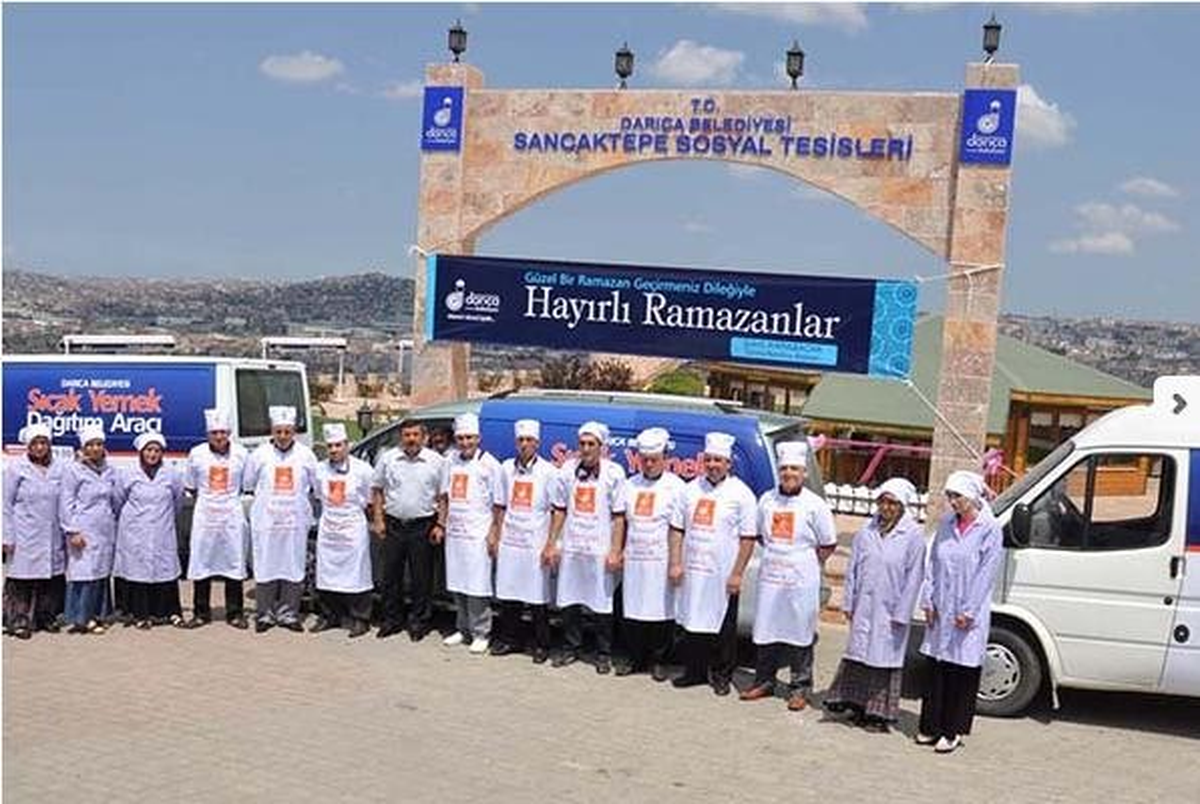 Darıca\'da Her Eve Sıcak Yemek