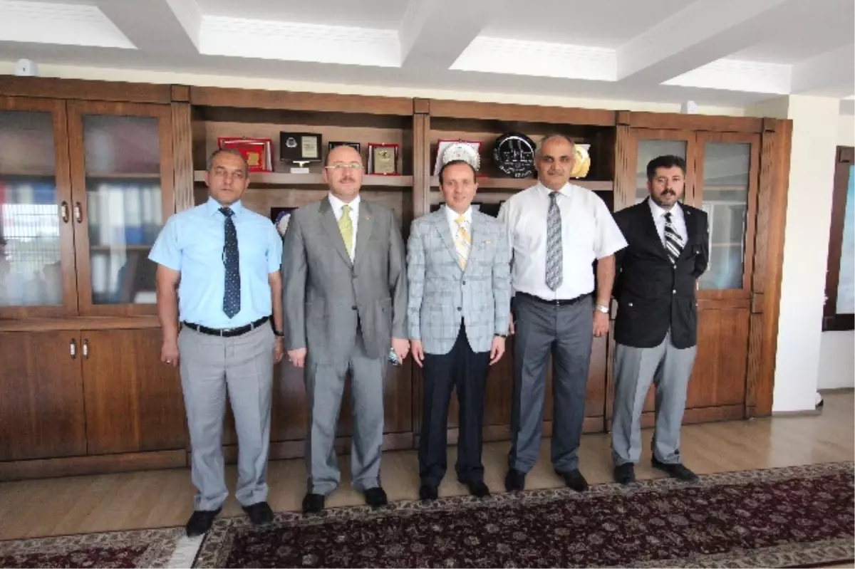 Dasad\'tan Başkan Küçükler\'e Ziyaret