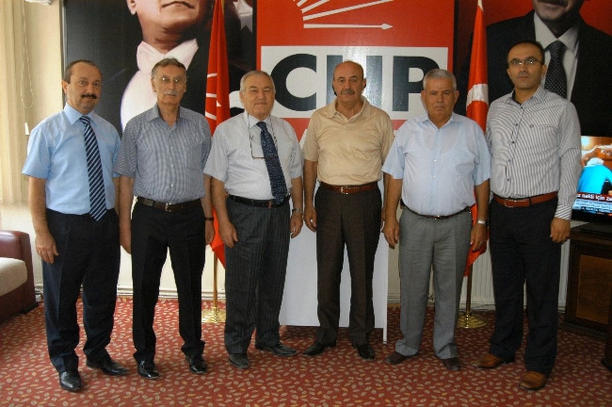 Develililer Derneği\'nden CHP\'ye Ziyaret