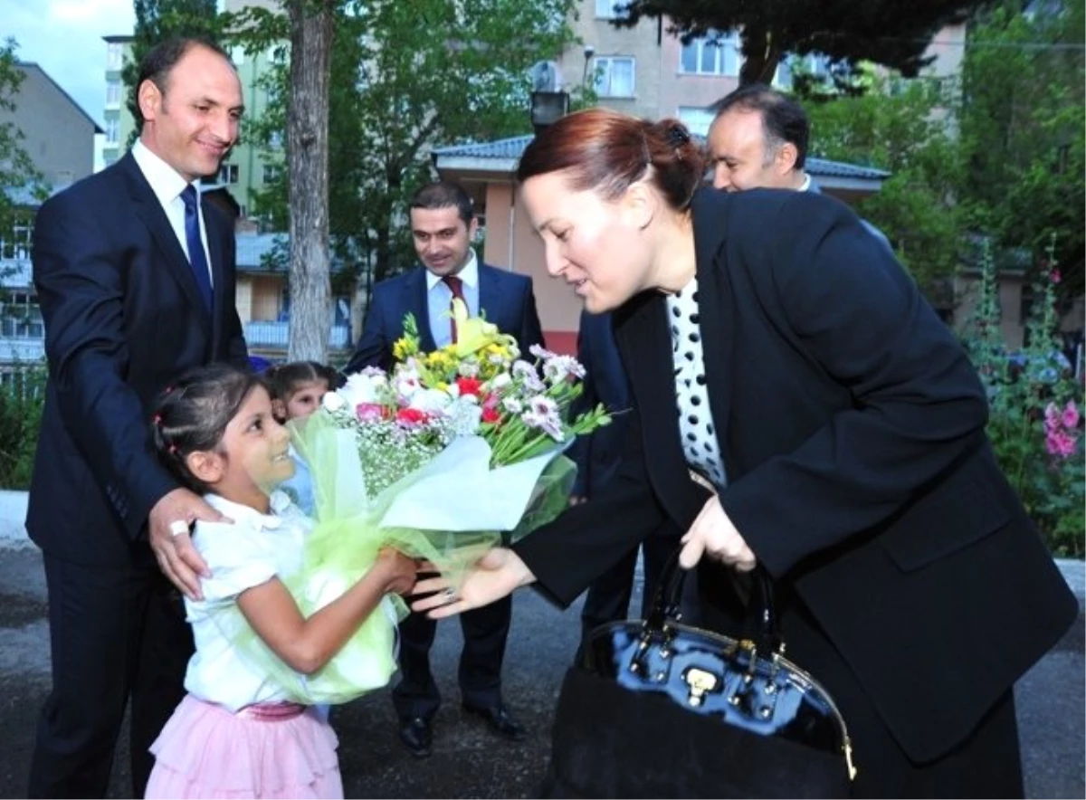 Erzurum Valisi Altıparmak Devlet Koruması Altında Bulunan Çocuklarla İftarda Buluştu