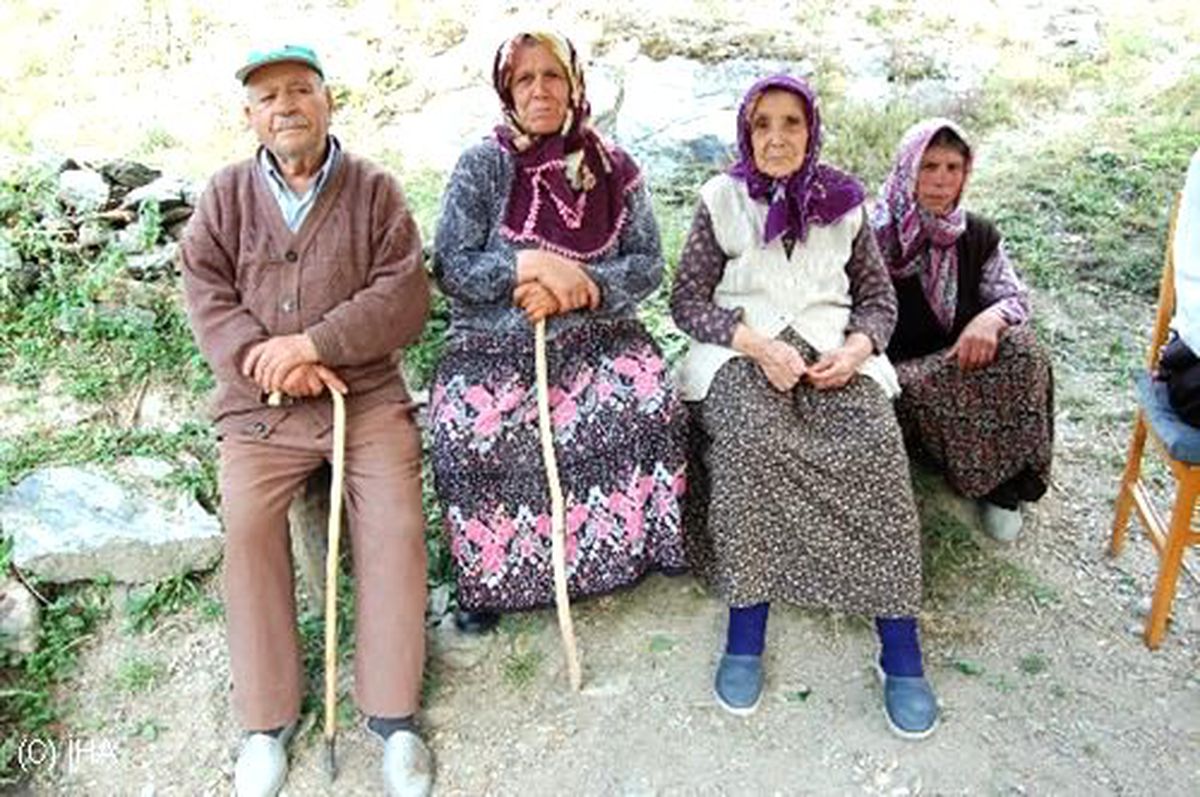 Ev Almak İçin Biriktirdiği Altınları Hırsızlara Kaptırdı