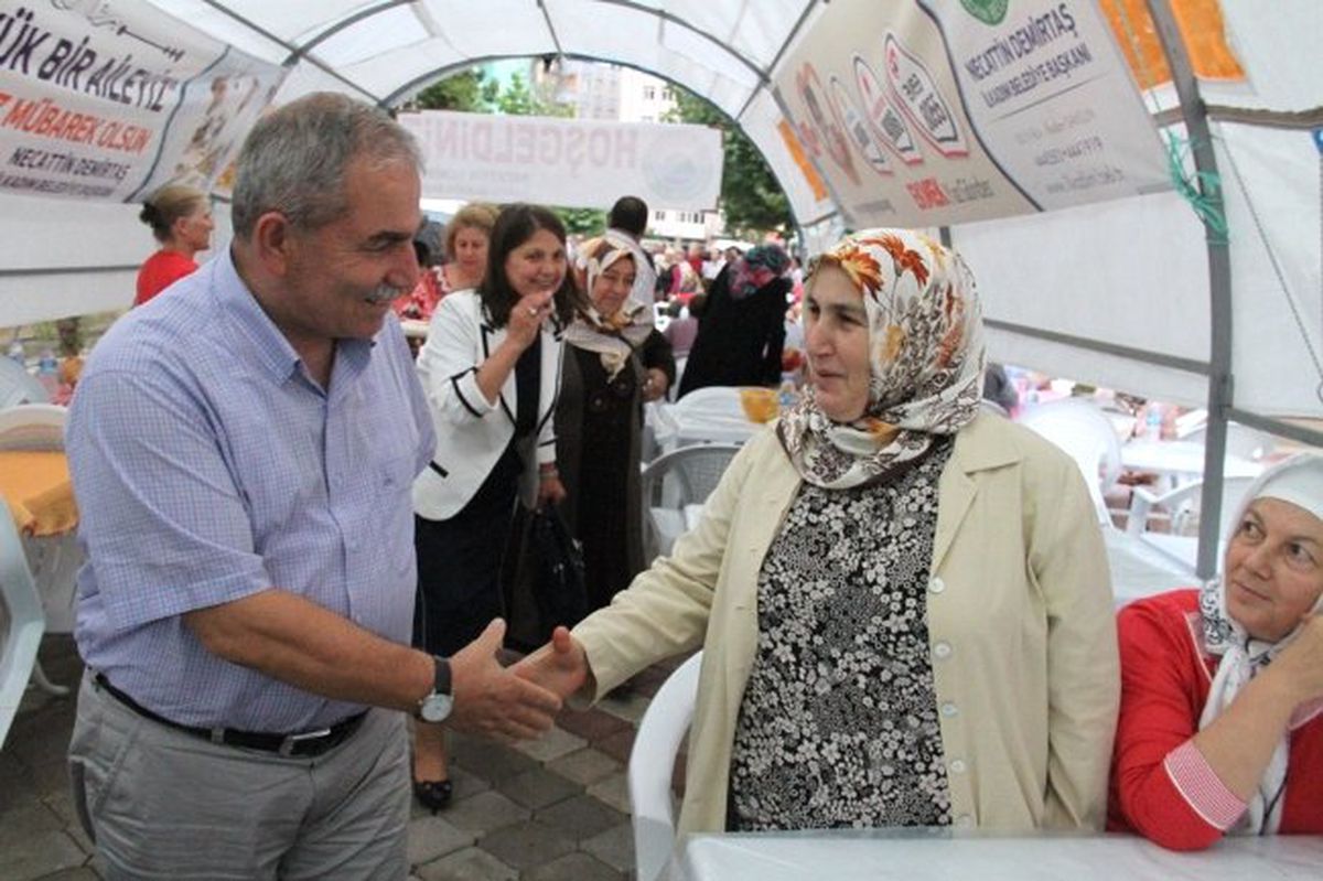 Başkan Demirtaş, Vatandaşlarla İftarda Buluştu