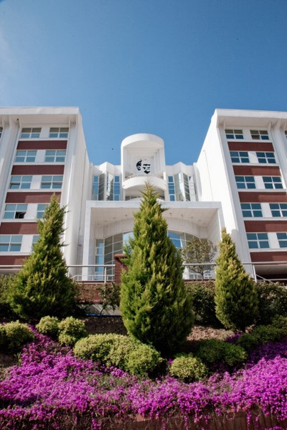   Işık Üniversitesi 9. Oldu