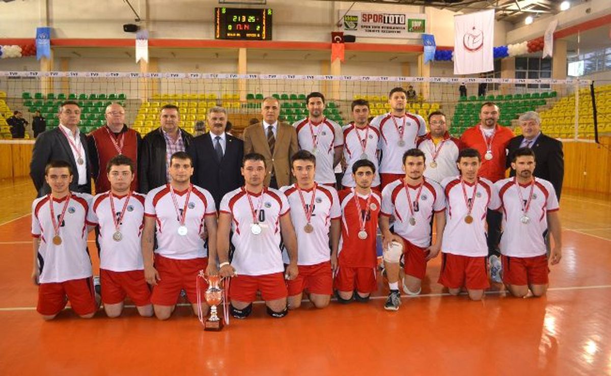Kula Belediyespor 2 Lig Başvurusunu Yaptı