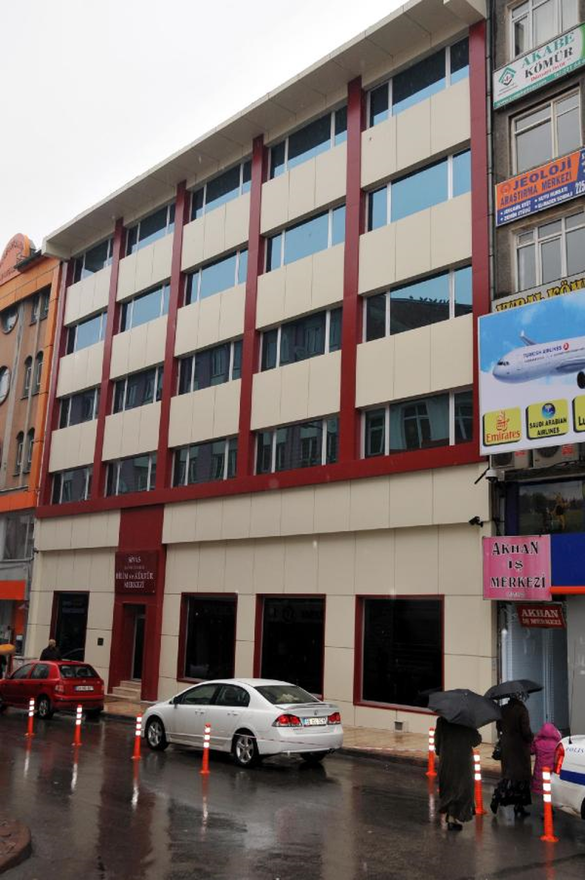 Madımak Oteli\'nin İstimlak Bedeli 9 Milyon 768 Bin TL