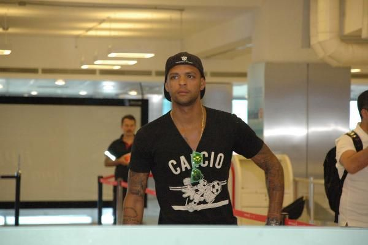 Melo, İstanbul\'a Geldi