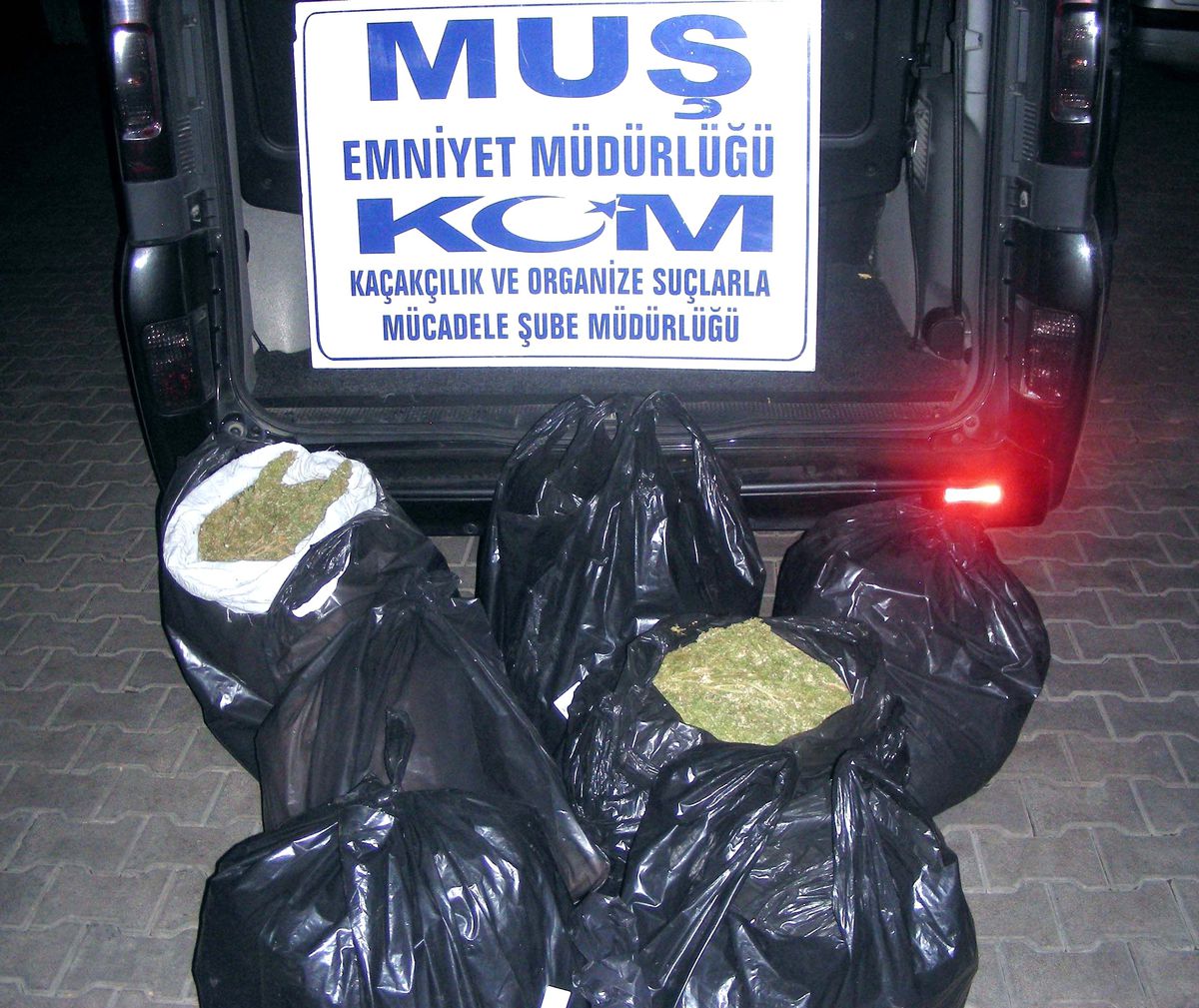Muş\'ta Esrar Operasyonu