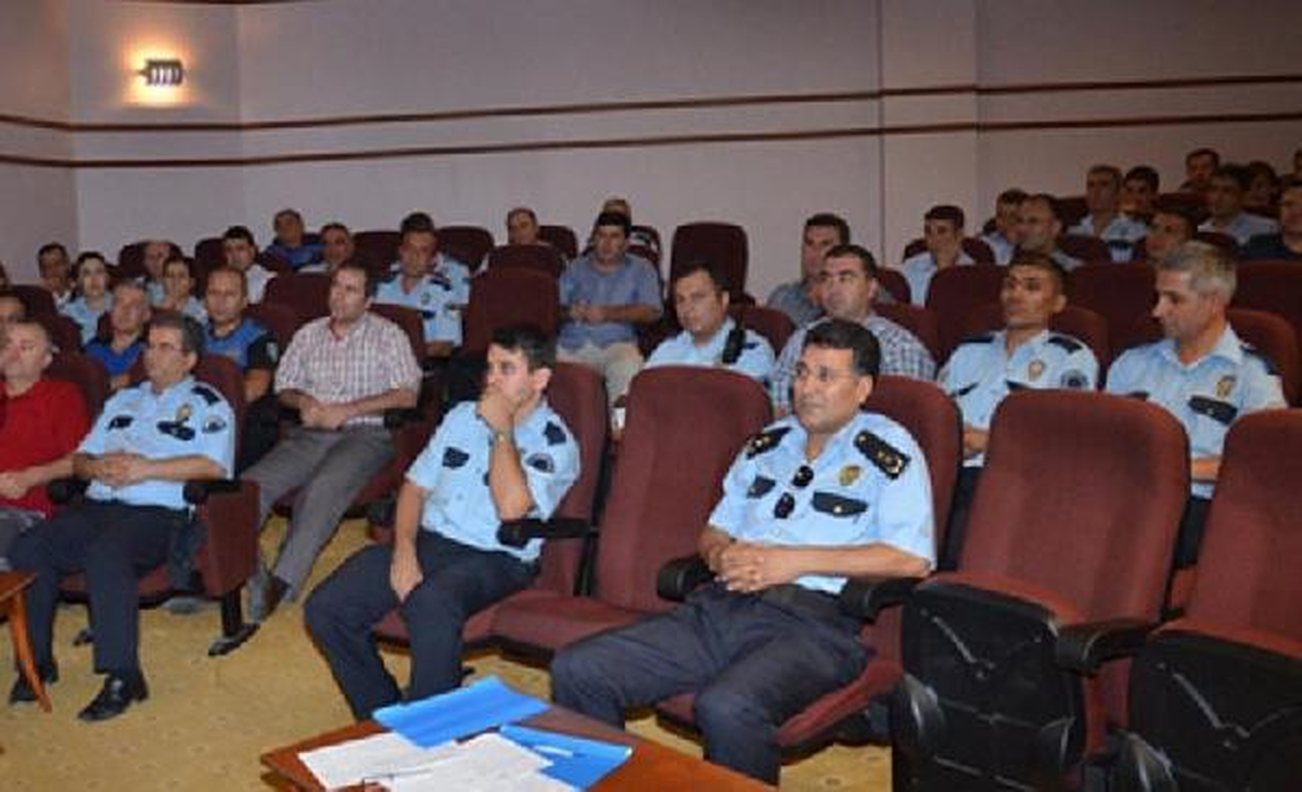 Polise İşaret Dili Eğitimi