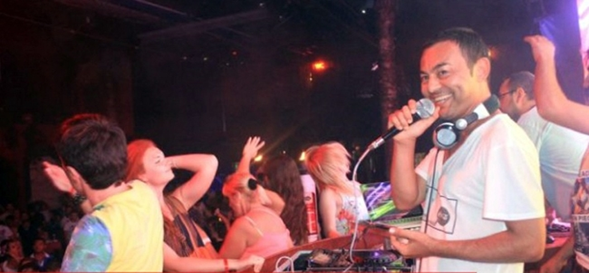 Serdar Ortaç Marmaris Gecelerinde