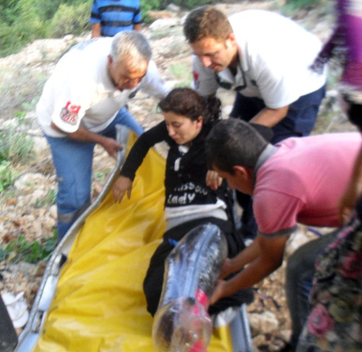 Tarım İşçilerini Taşıyan Minibüs Devrildi: 16 Yaralı