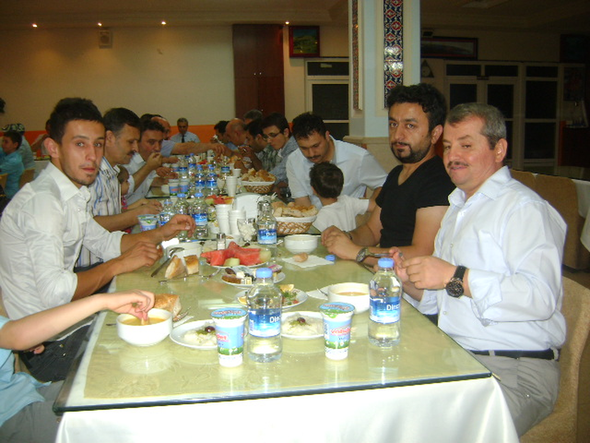 TASİAD\'dan Siyasi Parti Temsilcilerine ve Basına İftar