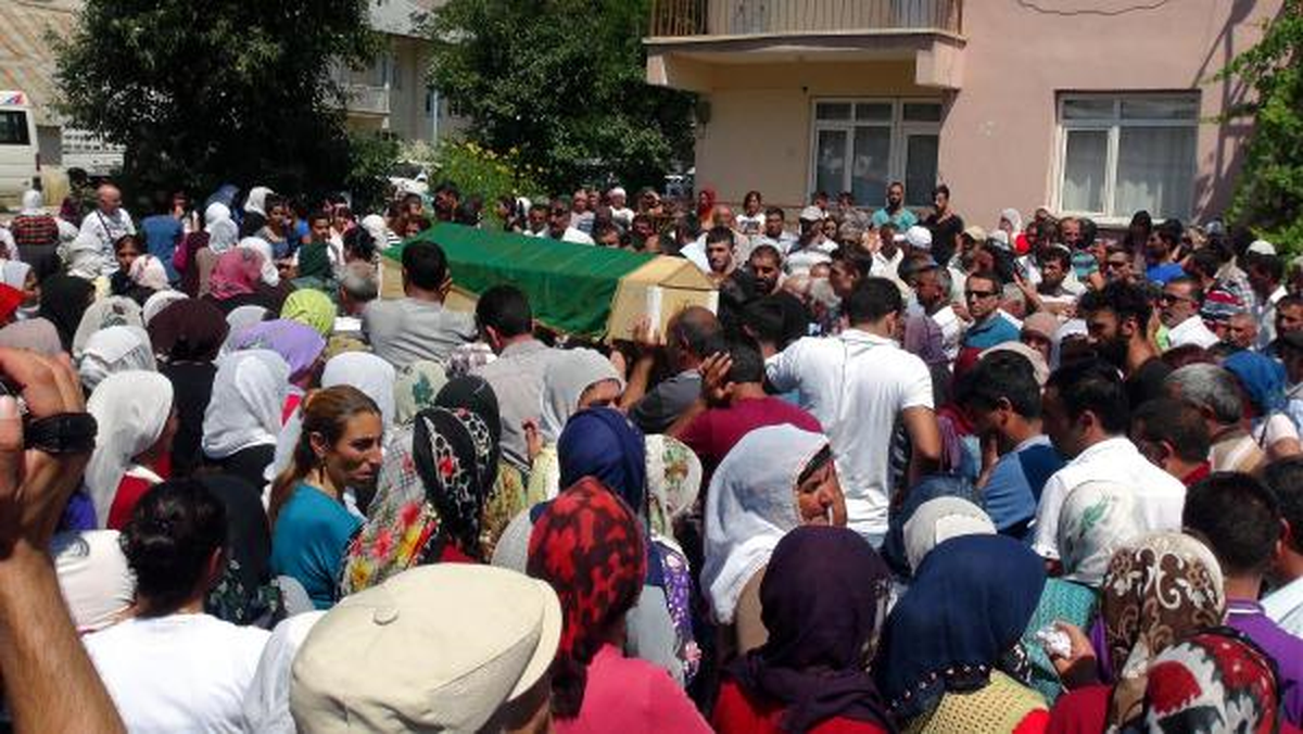 Tikko Kaçırdıktan Sonra Ölü Bulunan Taksici Toprağa Verildi