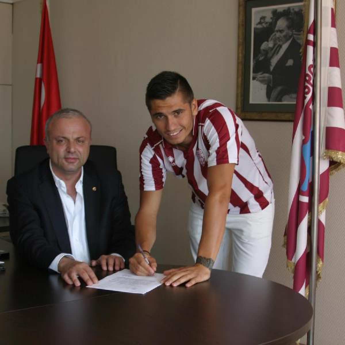 Timur Kosovalı Bandırmaspor\'da