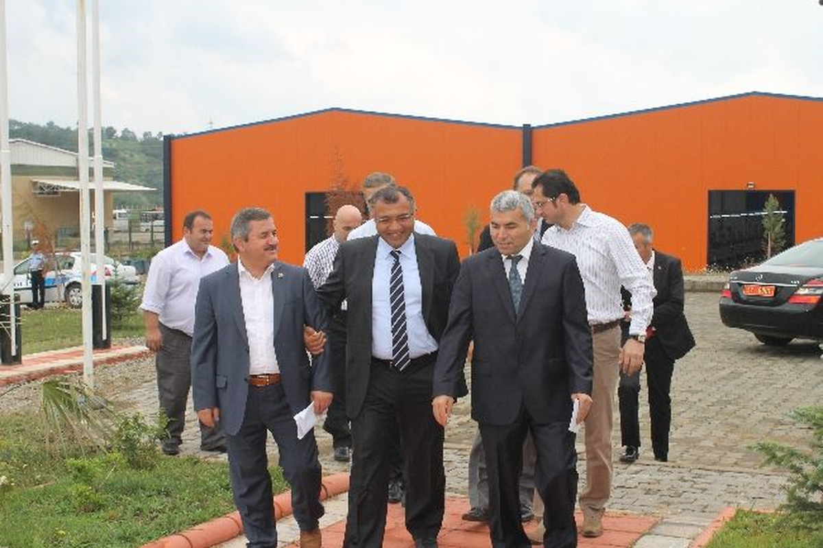 Vali Çiftçi Fatsa Osb\'de İncelemelerde Bulundu