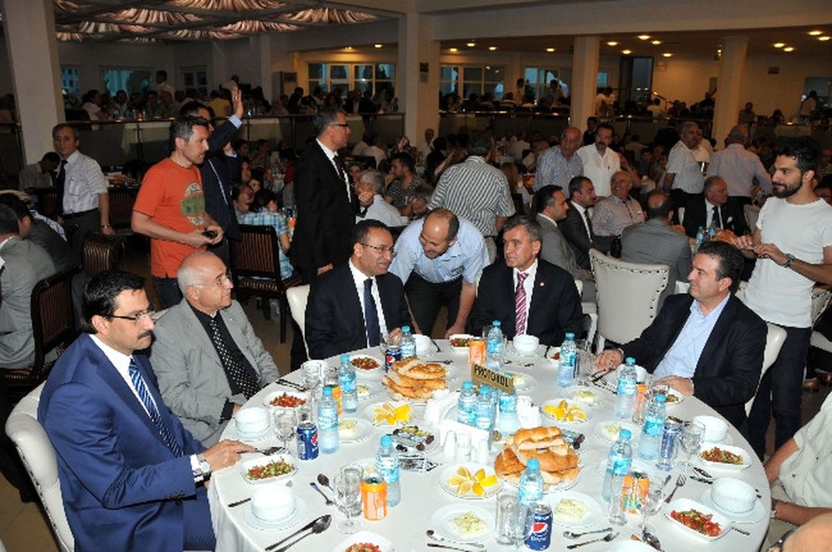 Yozgatlılar Keçiören Belediyesi\'nin İftarında Buluştu